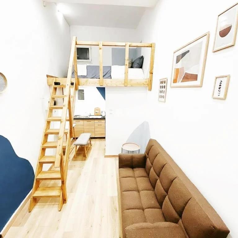 Ferienwohnung Velestinou Private Maisonette Athen Exterior foto